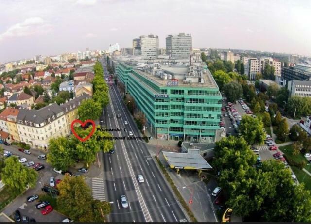 Underground Apartment Bratislava-Nivy Exterior photo